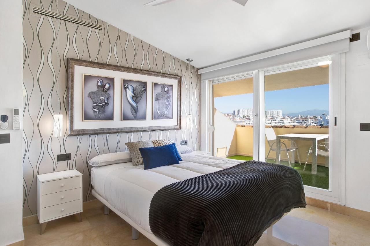 Luxury In Puerto Marina Apartment Benalmadena Ngoại thất bức ảnh
